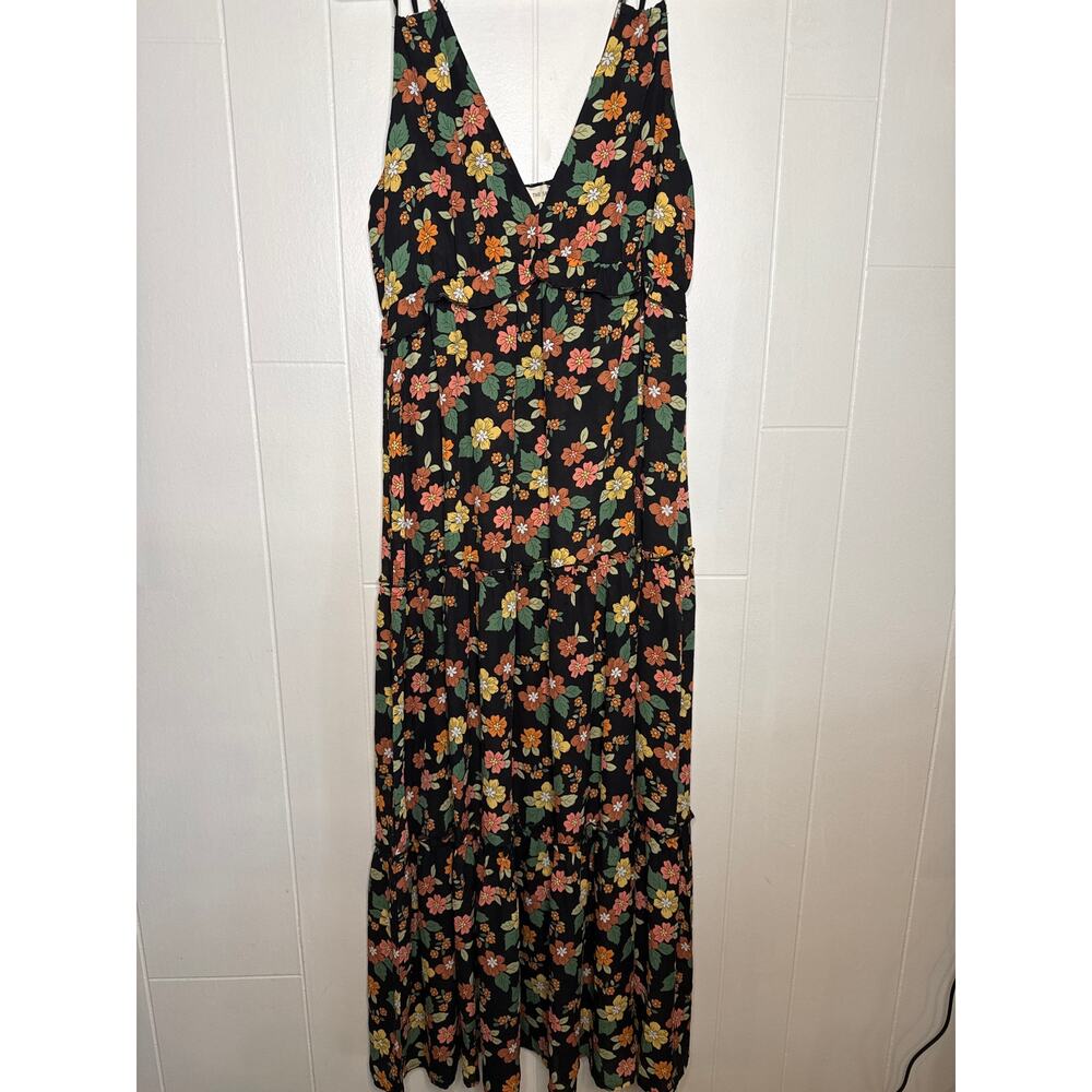 Pie in the Sky tiered floral maxi dress medium